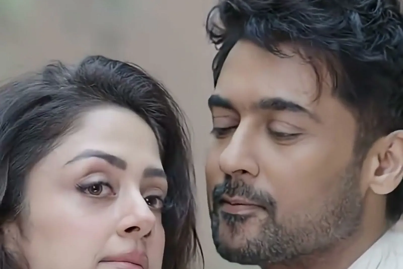 Jyothika — Close: the cowl’s upper edge, and the gathered knot where it leaves the shoulder