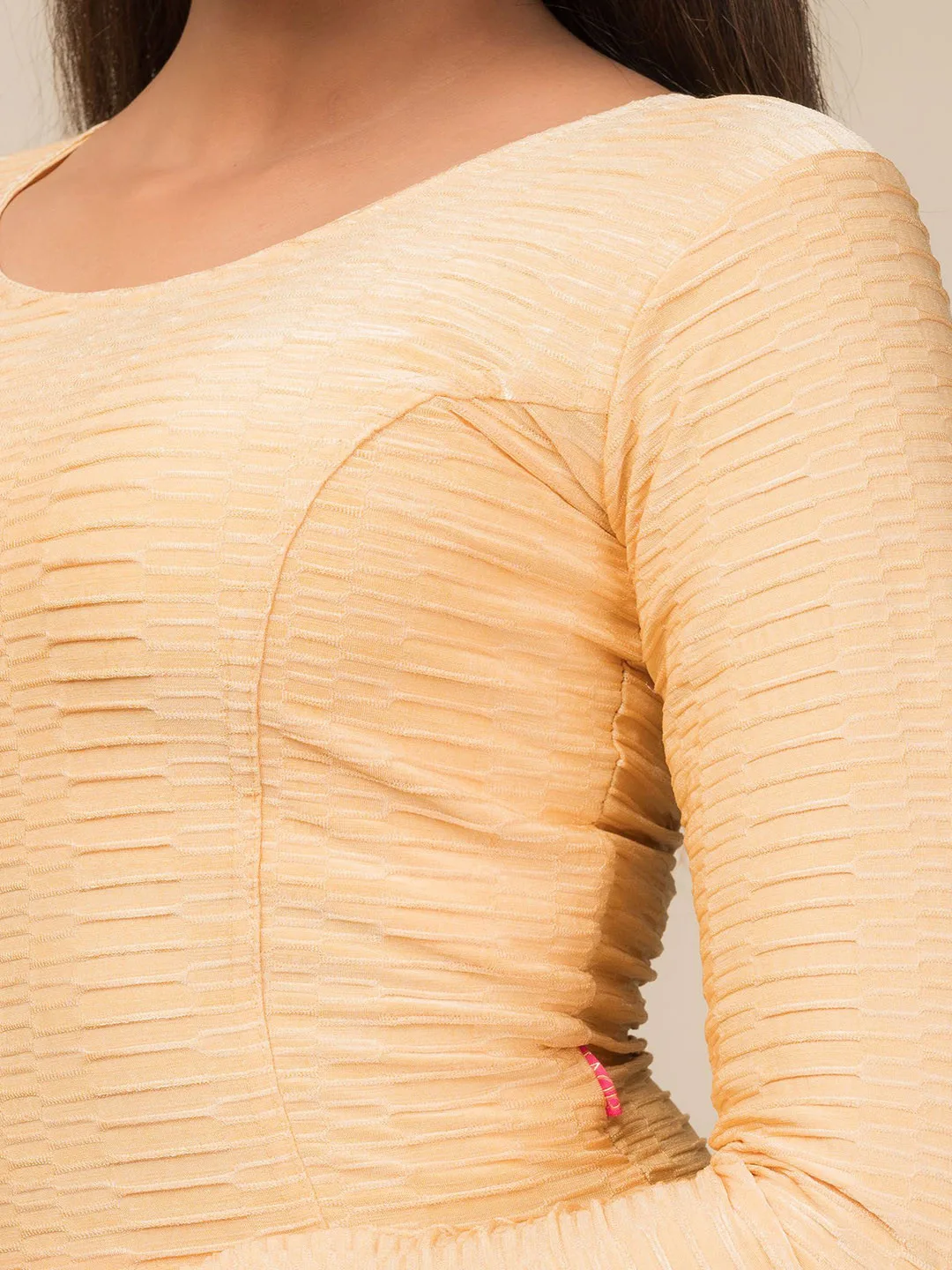 Bindigasm’s Advi Cream round-neck full-sleeve saree blouse