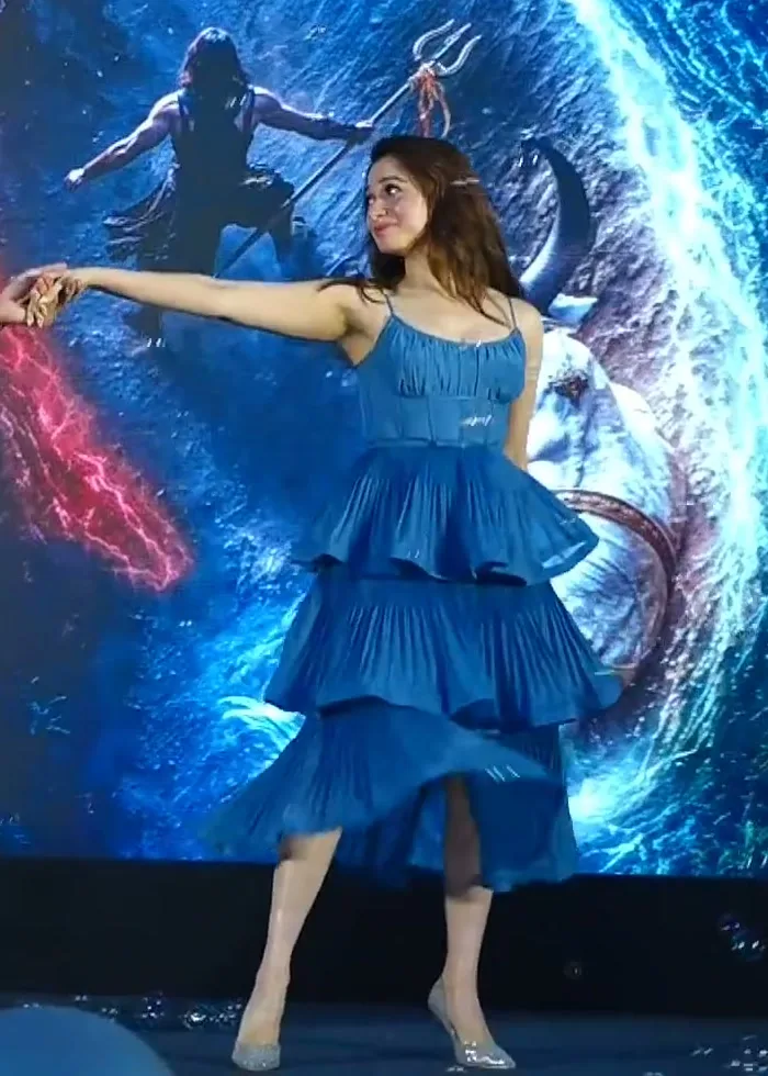 Tamannaah Bhatia — Turning: the tiers are separate frills falling over each other, which is why the whole skirt moves as one piece