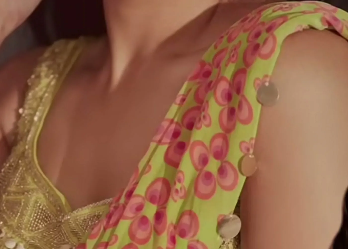 Faria Abdullah — The bodice — tonal gold thread jaal with sequins worked through it, sleeveless, softly sweetheart neckline
