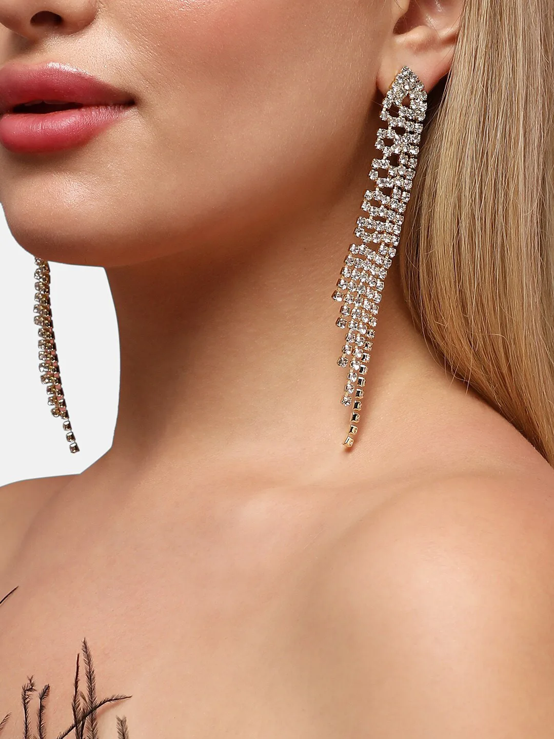 SOHI Gold-toned long linear drop earrings