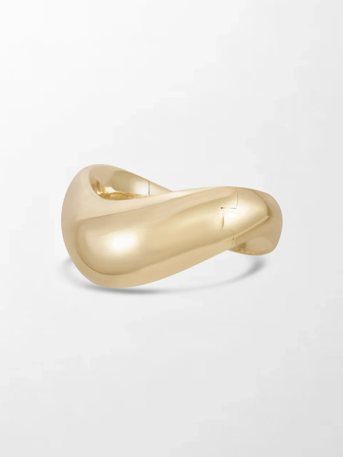 Tamannaah Fine Jewellery Wave Gold Bracelet