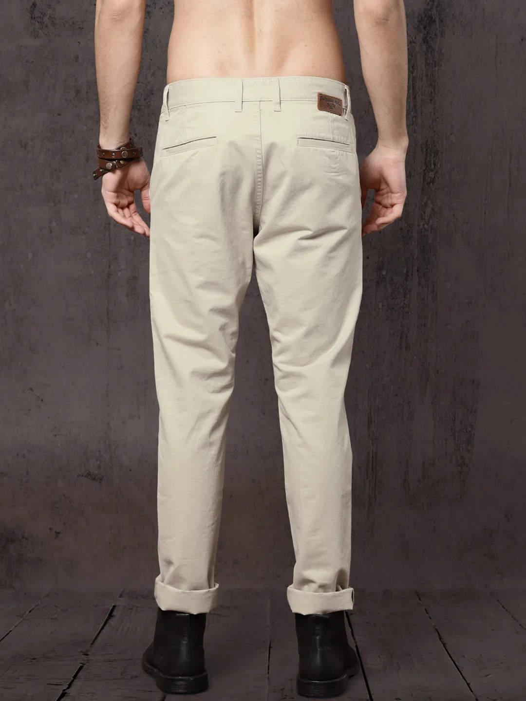 Roadster Khaki flat-front chinos