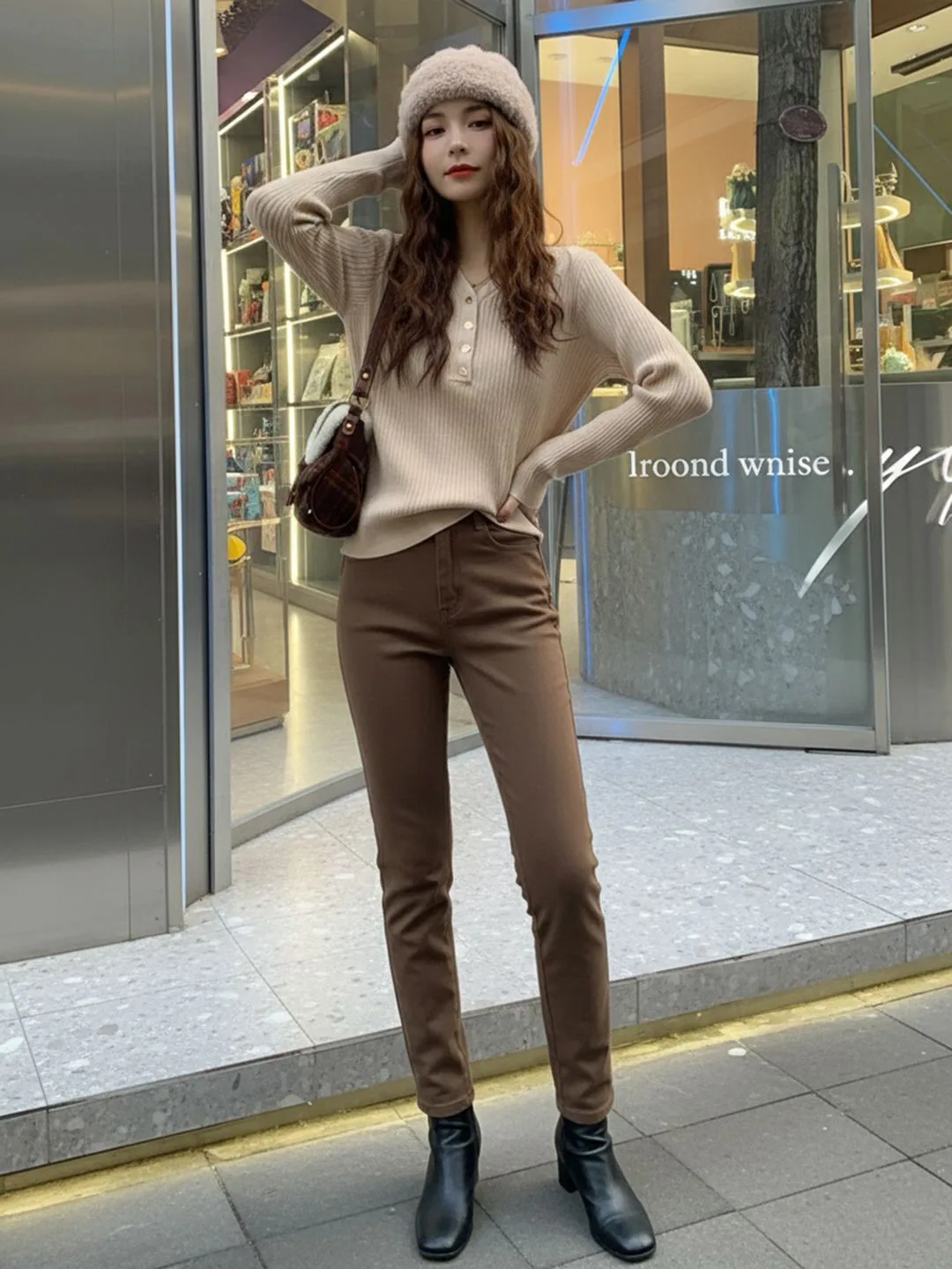 Ecru button-placket knit